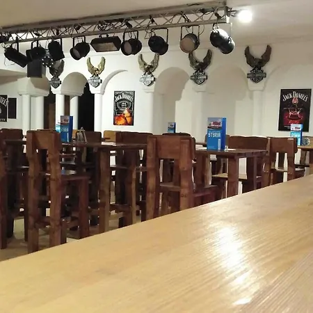 Styria Hotel Chvalovice 3* 흐발로비체