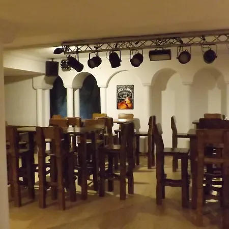 Styria Hotel Chvalovice 호텔 3*